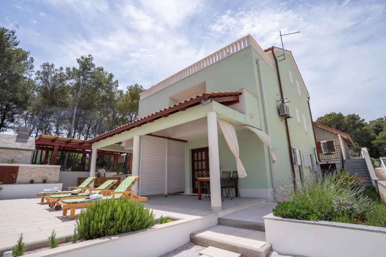 Villa Kalinic Milna  Εξωτερικό φωτογραφία